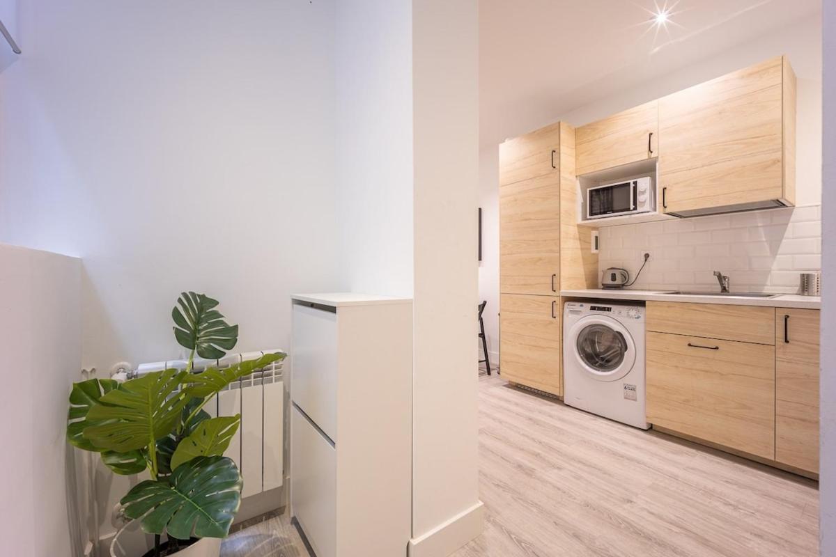 Apartament Encantador Apartamento En Atocha Madryt Zewnętrze zdjęcie